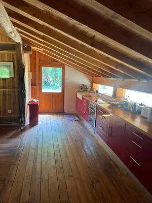 Cuisine ou kitchenette dans l'établissement Bergerie sur Airial Landais