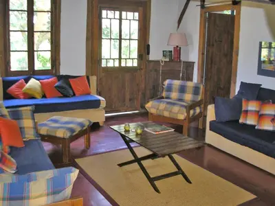 Coin salon dans l'établissement Holiday Home Hollebarde by Interhome