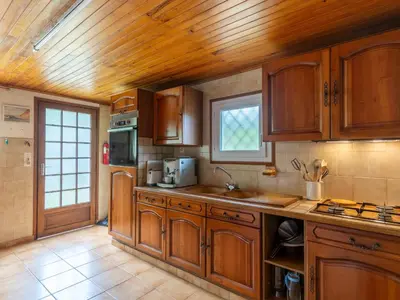 Cuisine ou kitchenette dans l'établissement Maison confort 4 pers. proche lac et océan, jardin, WiFi, à Mimizan - FR-1-50-135