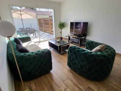 Coin salon dans l'établissement Maison au calme proche océan