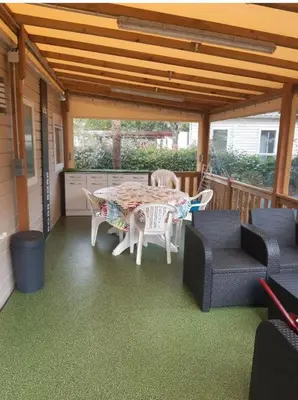 Coin salon dans l'établissement Mobil Home 710 Bora Bora 3 chambres