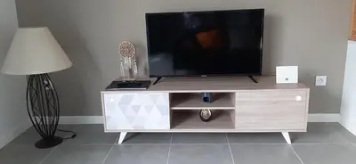 Télévision ou salle de divertissement dans l'établissement Appartement cosy 4 personnes