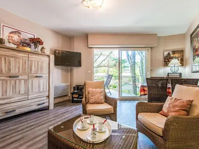 Coin salon dans l'établissement Apartment Marines 2 by Interhome