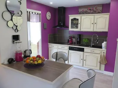 Cuisine ou kitchenette dans l'établissement Holiday Home Les Camélias by Interhome