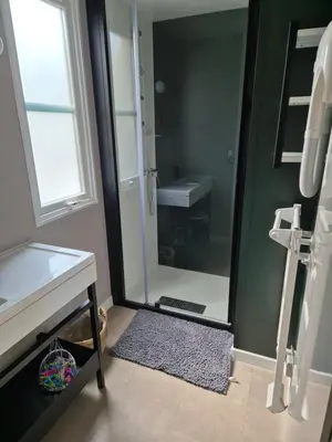 Salle de bains dans l'établissement RB19 Nina