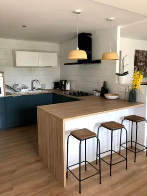 Cuisine ou kitchenette dans l'établissement Charmante Maison Entre Lac et Océan