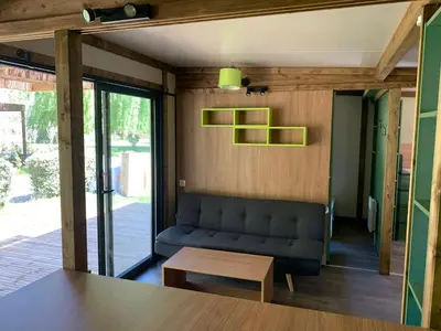 Coin salon dans l'établissement L'orée des Landes