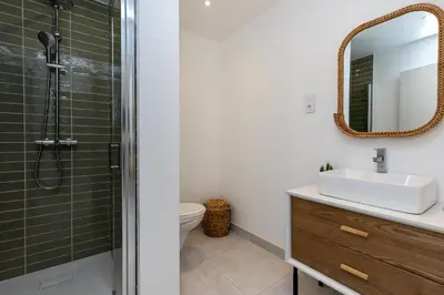Salle de bains dans l'établissement Villa Alma