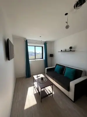 Télévision ou salle de divertissement dans l'établissement JOIA Bassin d'Arcachon - LE ROOF 268