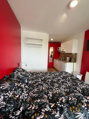 Cuisine ou kitchenette dans l'établissement JOIA Bassin d'Arcachon - NOTRO 221