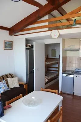 Cuisine ou kitchenette dans l'établissement Appartement Capbreton