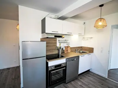 Cuisine ou kitchenette dans l'établissement Apartment Cap Océan-11 by Interhome