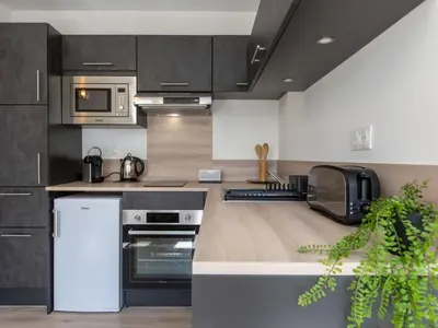Cuisine ou kitchenette dans l'établissement Apartment Cap Océan-5 by Interhome