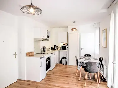 Cuisine ou kitchenette dans l'établissement Apartment Cap Océan-7 by Interhome