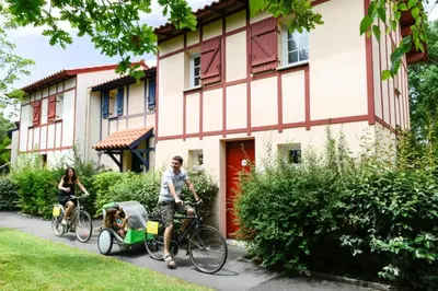 Clients de l'établissement Les maisons de Moliets - maeva Home - Maison 4 pièces 8 personnes - Confort MAE-2094
