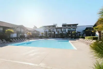 Piscine de l'établissement Les maisons de Moliets - maeva Home - Maison 4 pièces 8 personnes - Confort MAE-2094 ou située à proximité