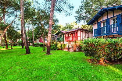 Jardin de l'établissement Les maisons de Moliets - maeva Home - Maison 3 pièces 6 personnes - Prestige MAE-2154