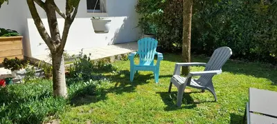Jardin de l'établissement sur le Bassin d'Arcachon charmant studio de 28m2