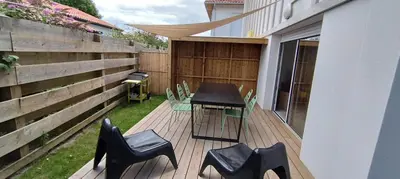 Balcon ou terrasse dans l'établissement Maison près des plages Cap de l'Homy et Contis 2 vélos disponibles