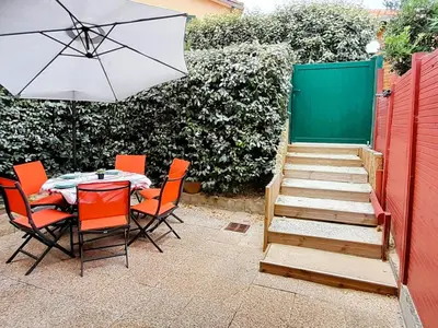 Balcon ou terrasse dans l'établissement Villa Patio 4 Couchages, Plage à Pied, Surf Spot, Wifi, Parking, Capbreton - FR-1-239-1078