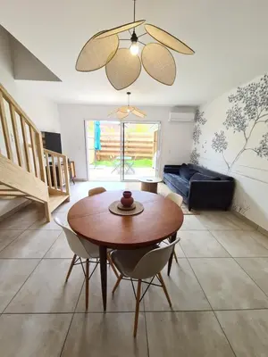 Coin salon dans l'établissement Maison Marsane côte Landaise
