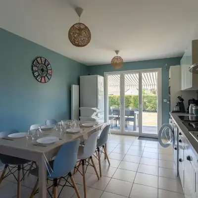 Maison Familiale à Gastes