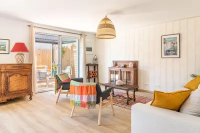 Coin salon dans l'établissement Appartement à 200 m de la plage
