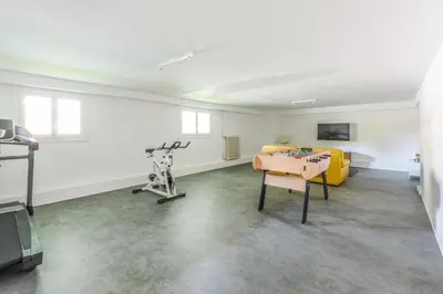Télévision ou salle de divertissement dans l'établissement Villa Violette - Piscine privée