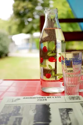 Boissons dans l'établissement Mobil-home climatisé, camping 3étoiles, 5 min du Lac et à 15 min de Mimizan-Plage