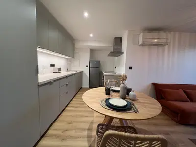 Cuisine ou kitchenette dans l'établissement Premium surf lodge