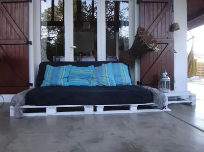 Coin salon dans l'établissement Villa landaise de charme avec piscine chauffée
