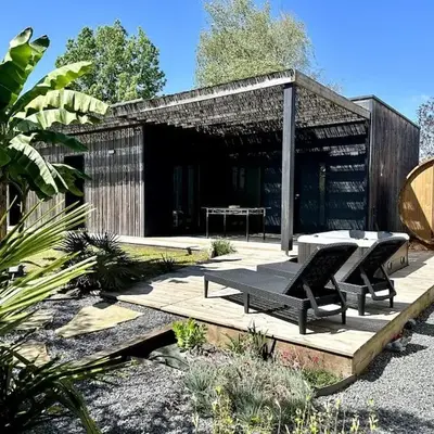 Meublé de Tourisme 4 étoiles avec Jacuzzi & Sauna