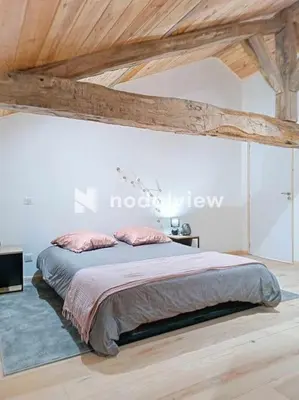 Un ou plusieurs lits dans un hébergement de l'établissement Aux sources de lesquire maison 5 chambres 5 salles de bains , 11 personnes