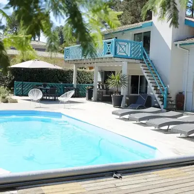 Spacieuse villa au golf avec piscine privée