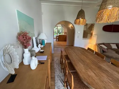 Coin salon dans l'établissement Villa de luxe avec piscine au cœur de Hossegor, proche golf, plage et lac - FR-1-791-9