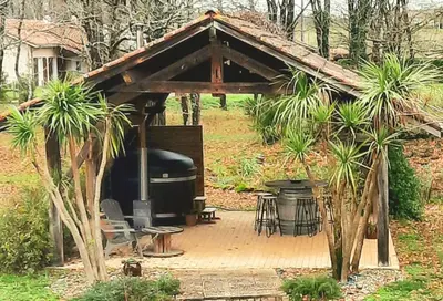 Jardin de l'établissement Gite le Trouilh