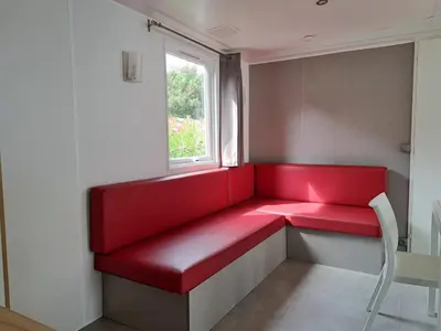 Coin salon dans l'établissement HARMONIE Mobil home au cœur d'un camping 5 étoiles