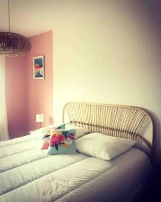 Un ou plusieurs lits dans un hébergement de l'établissement Agréable 3 chambres extra centre à 200m de l'océan
