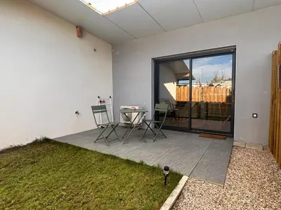 Balcon ou terrasse dans l'établissement DACSE-VILLAGE - Gite 02