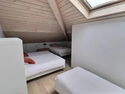 Un ou plusieurs lits dans un hébergement de l'établissement Villa contemporaine à Seignosse avec piscine chauffée, proche océan - FR-1-791-10