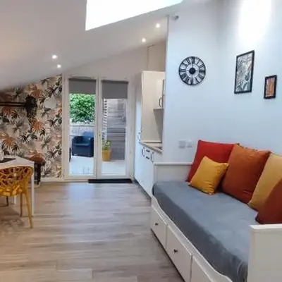 Studio entre forêt et lac