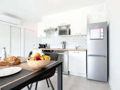 Cuisine ou kitchenette dans l'établissement Apartment Jade et Elena-4 by Interhome