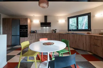 Cuisine ou kitchenette dans l'établissement Villa COUDINEY
