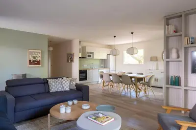 Coin salon dans l'établissement Villa Chambrelent - Pyla sur Mer - proche de la plage