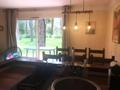 Coin salon dans l'établissement appartement soustons plage