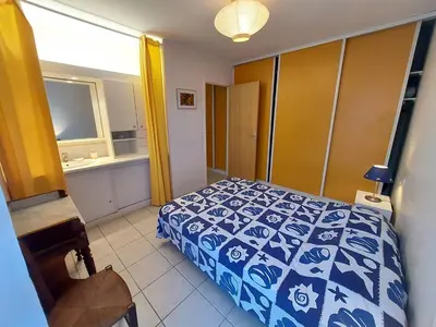 Un ou plusieurs lits dans un hébergement de l'établissement Villa PERICA pour 10 personnes. Entre lac et océan. Wifi gratuit.