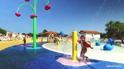 Piscine de l'établissement MH Camping la plage - MarieVa ou située à proximité