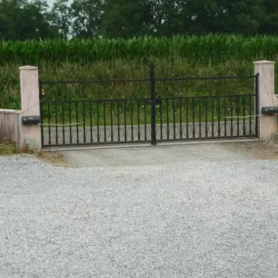 Maison familiale avec jardin à Lahosse
