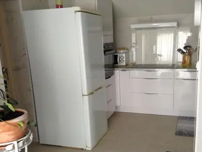 Cuisine ou kitchenette dans l'établissement Charming town centre house with garden