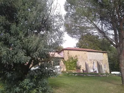 Jardin de l'établissement Maison d'hôtes Brameloup Jardin Ovale